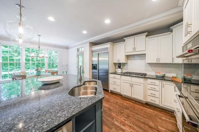 120 Heritage Court, Roswell, GA 30075