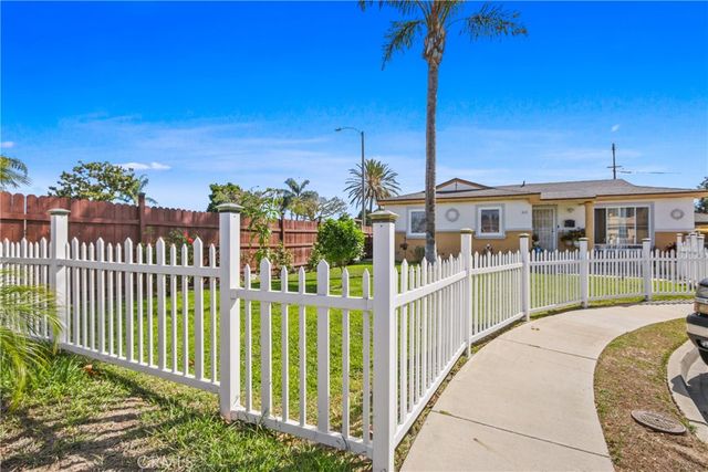 618 E 225th, Carson, CA 90745