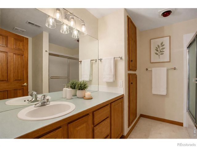 2284 Indian Peaks Circle, Longmont, CO 80504