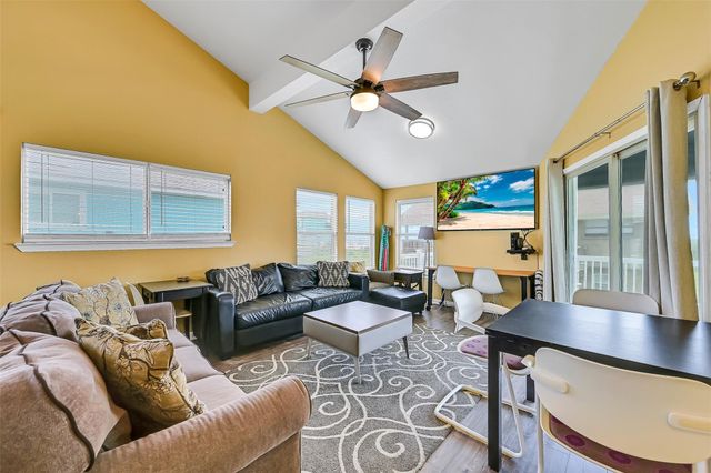 21423 Gulf Drive, Galveston, TX 77554