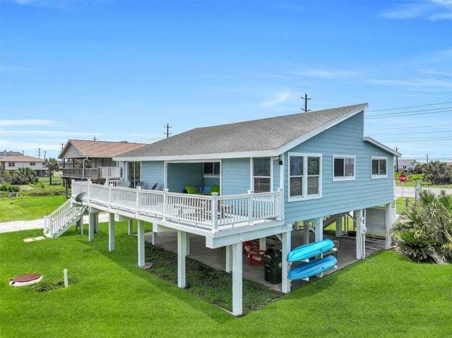 21423 Gulf Drive, Galveston, TX 77554