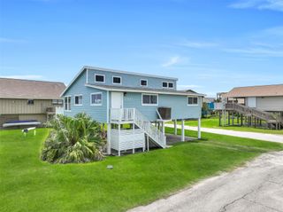 21423 Gulf Drive, Galveston, TX 77554