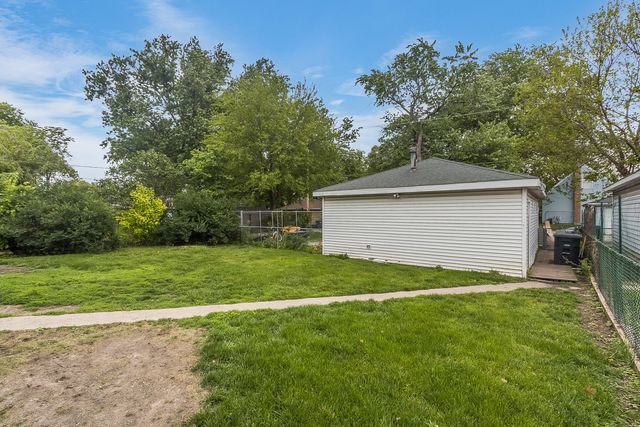 17639 Roy Street, Lansing, IL 60438
