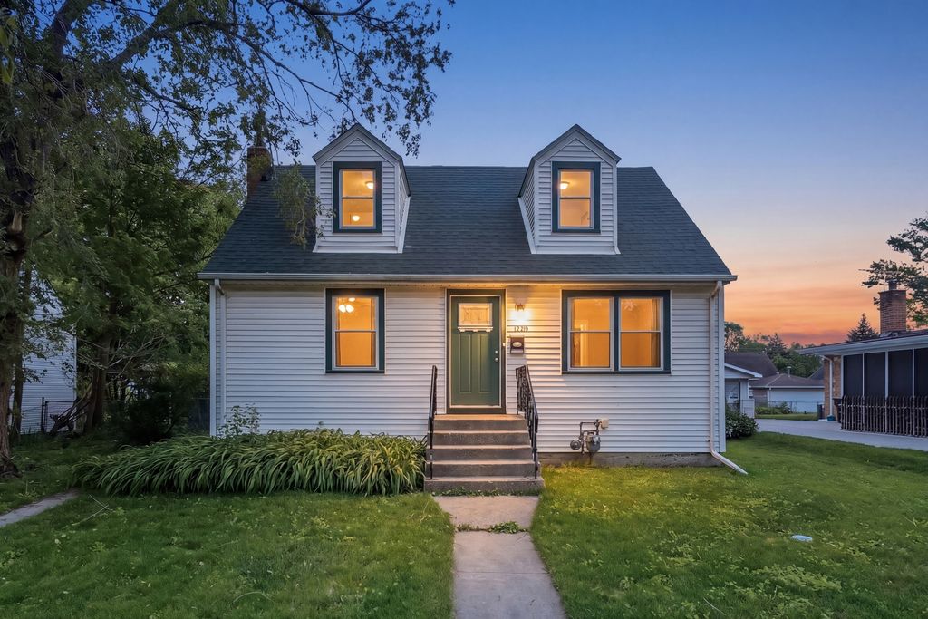 17639 Roy Street, Lansing, IL 60438