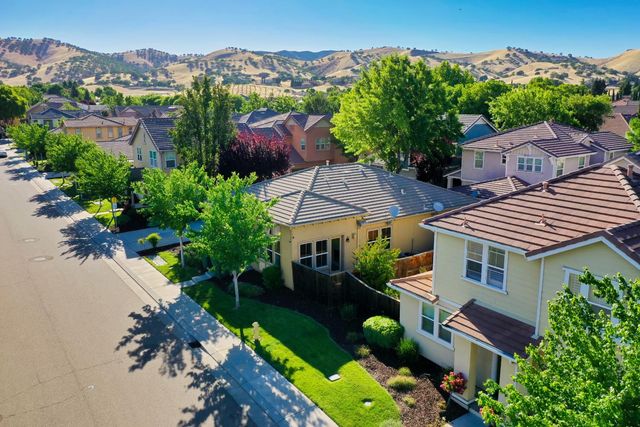 9337 Vintner Cir, Patterson, CA 95363