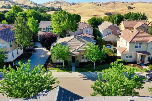 9337 Vintner Cir, Patterson, CA 95363