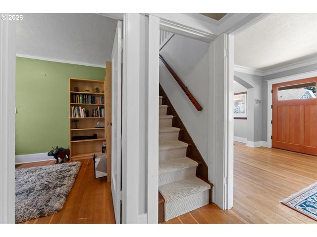 1705 N TERRY St, Portland, OR 97217