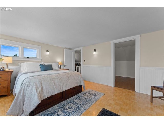 1705 N TERRY St, Portland, OR 97217