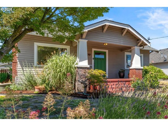 1705 N TERRY St, Portland, OR 97217