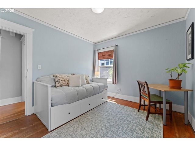 1705 N TERRY St, Portland, OR 97217