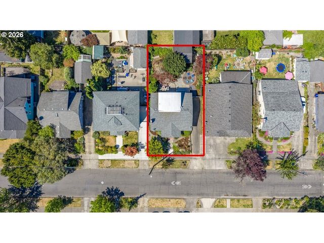 1705 N TERRY St, Portland, OR 97217