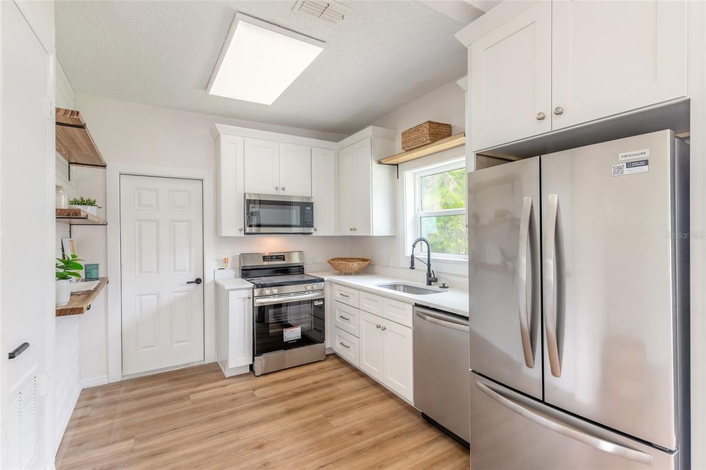 Image 18 of property listing at 306 SHELDON STREET, New Smyrna Beach, FL 32168