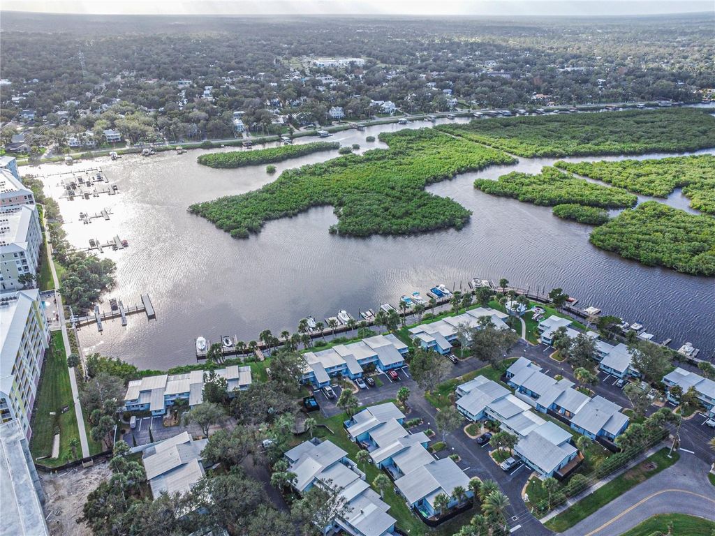 Image 26 of property listing at 306 SHELDON STREET, New Smyrna Beach, FL 32168