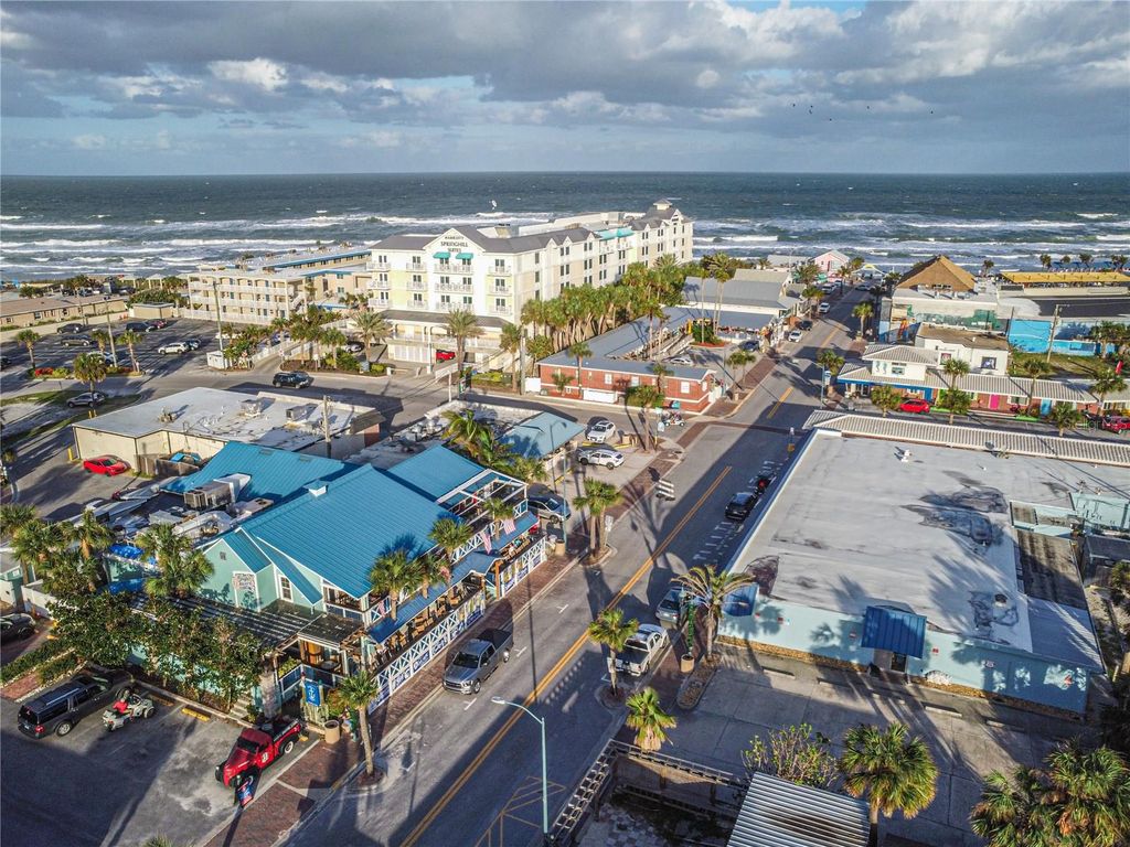 Image 38 of property listing at 306 SHELDON STREET, New Smyrna Beach, FL 32168