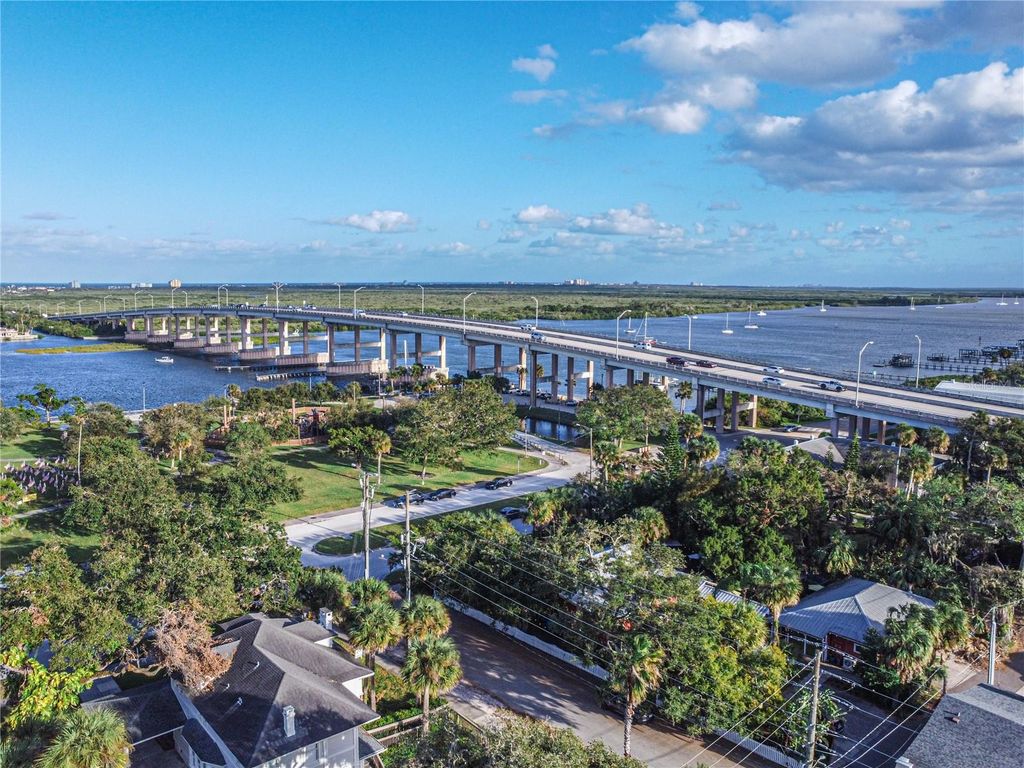 Image 42 of property listing at 306 SHELDON STREET, New Smyrna Beach, FL 32168