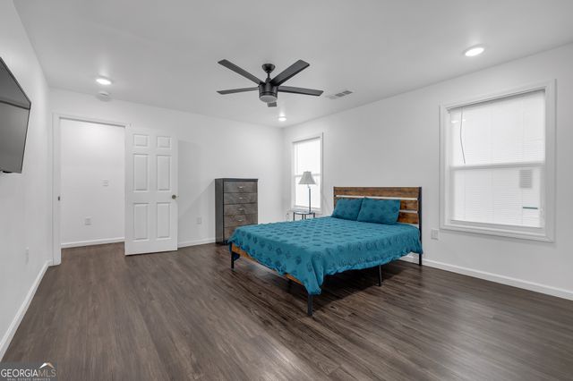 2533 Godfrey Drive NW, Atlanta, GA 30318