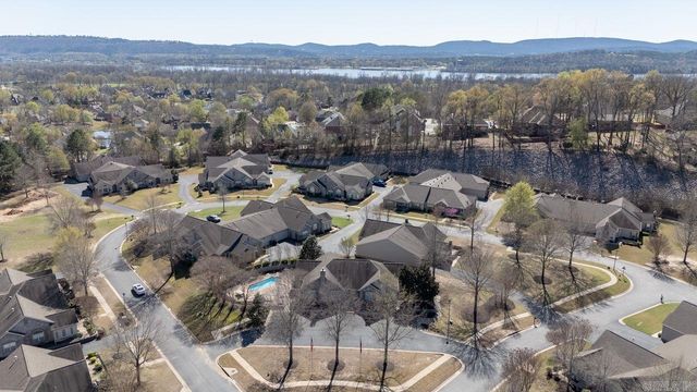 293 Mountain Terrace Circle, Maumelle, AR 72113