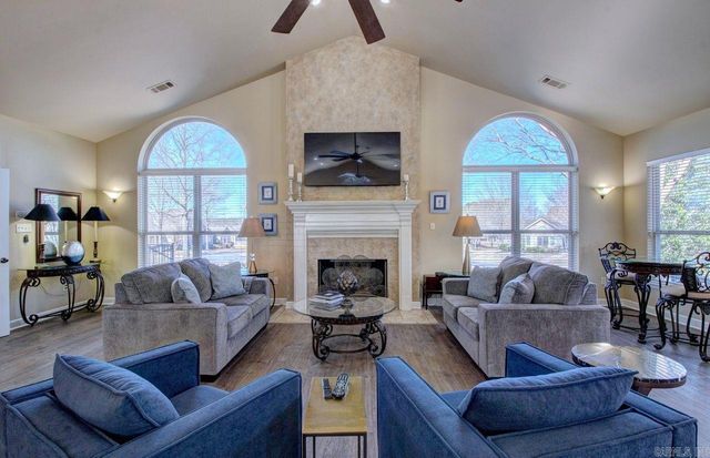 293 Mountain Terrace Circle, Maumelle, AR 72113