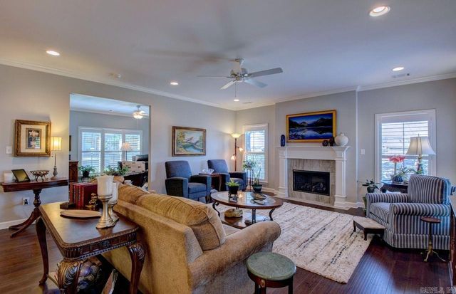 293 Mountain Terrace Circle, Maumelle, AR 72113