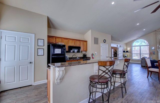 293 Mountain Terrace Circle, Maumelle, AR 72113