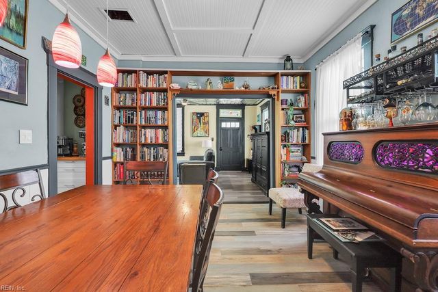 12 N Juniper ST, Hampton, VA 23669