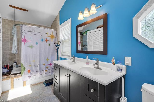 12 N Juniper ST, Hampton, VA 23669