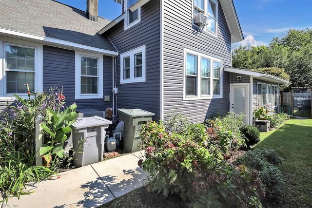 12 N Juniper ST, Hampton, VA 23669