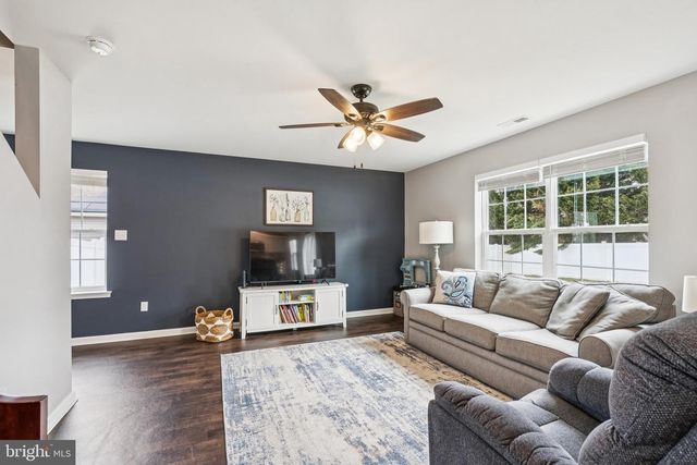 5 EISENHOWER DR, Bridgeton, NJ 08302