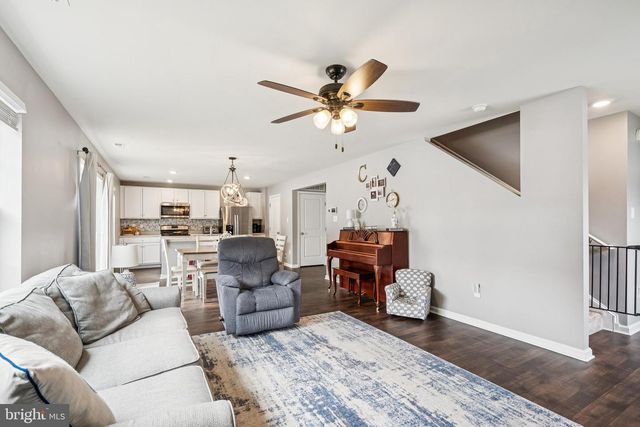5 EISENHOWER DR, Bridgeton, NJ 08302