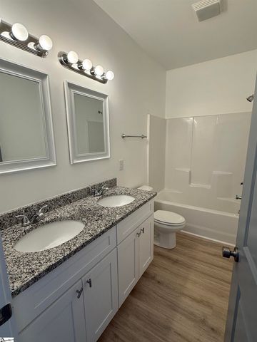 206 Essex Drive, Clinton, SC 29325