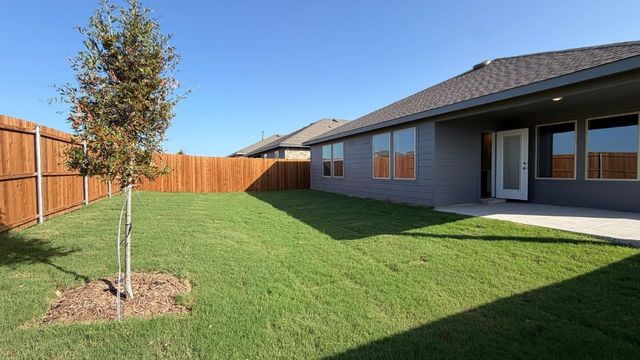 206 Van Horn Drive, Terrell, TX 75160