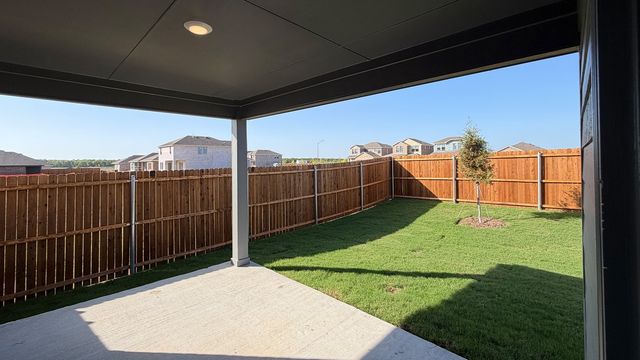 206 Van Horn Drive, Terrell, TX 75160