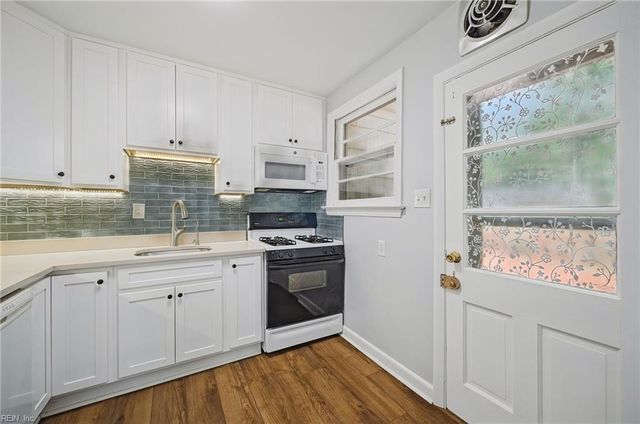 1515 Longwood DR, Norfolk, VA 23508