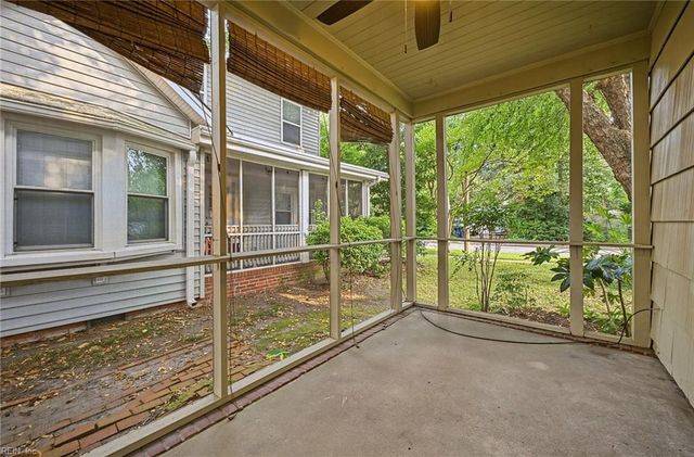 1515 Longwood DR, Norfolk, VA 23508