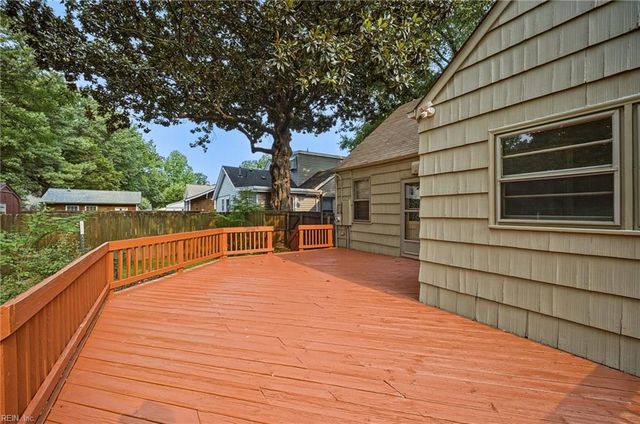 1515 Longwood DR, Norfolk, VA 23508