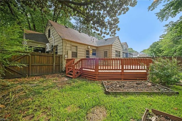 1515 Longwood DR, Norfolk, VA 23508