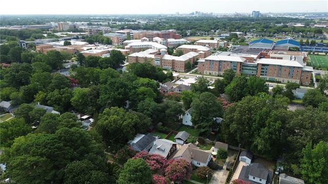 1515 Longwood DR, Norfolk, VA 23508