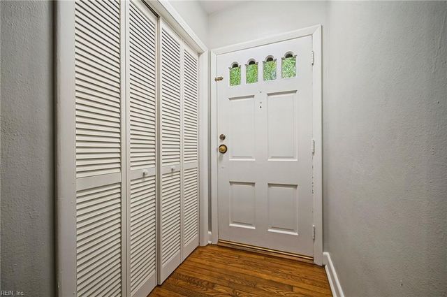 1515 Longwood DR, Norfolk, VA 23508