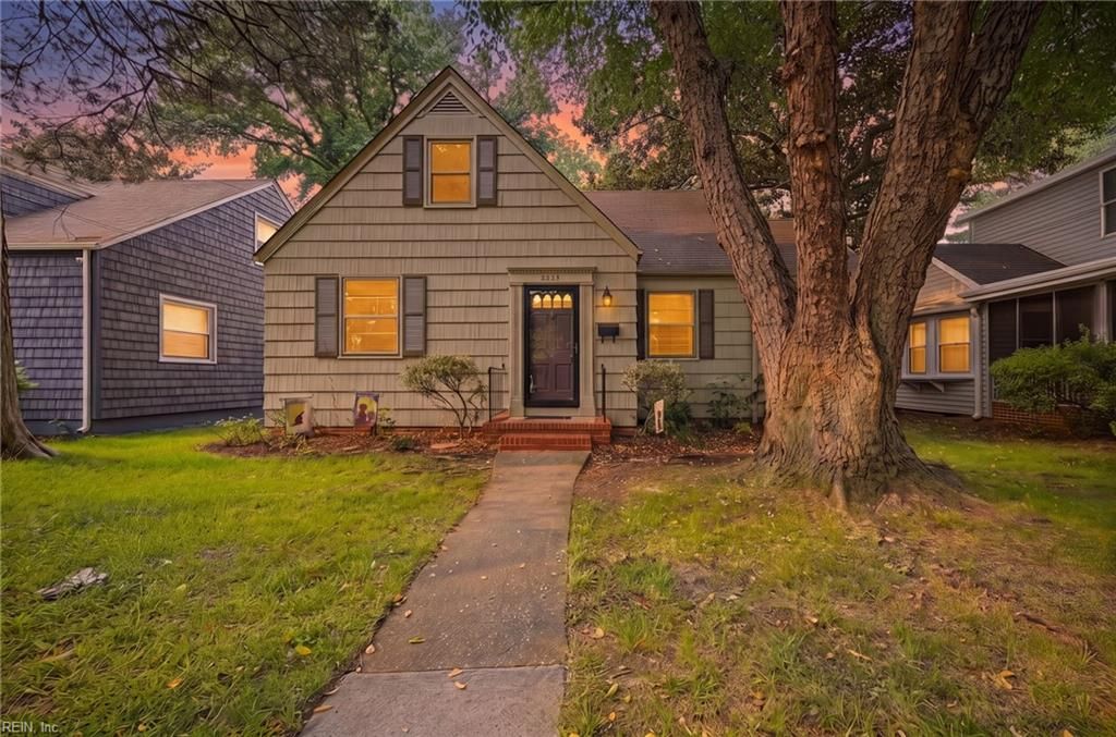 1515 Longwood DR, Norfolk, VA 23508