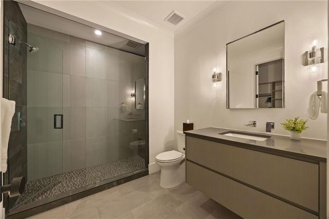 5260 Long Island Drive NW, Atlanta, GA 30327