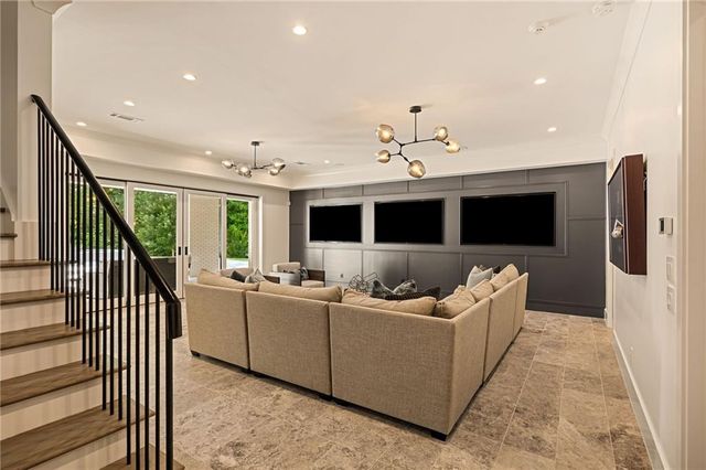 5260 Long Island Drive NW, Atlanta, GA 30327
