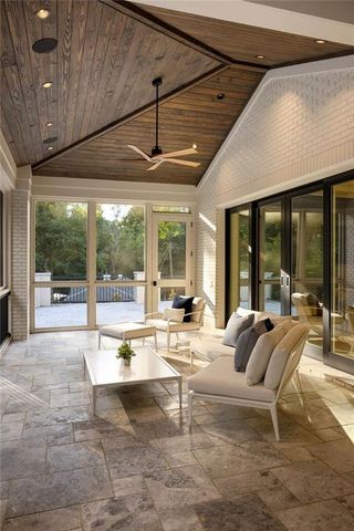 5260 Long Island Drive NW, Atlanta, GA 30327