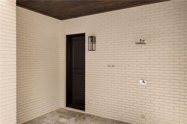 5260 Long Island Drive NW, Atlanta, GA 30327