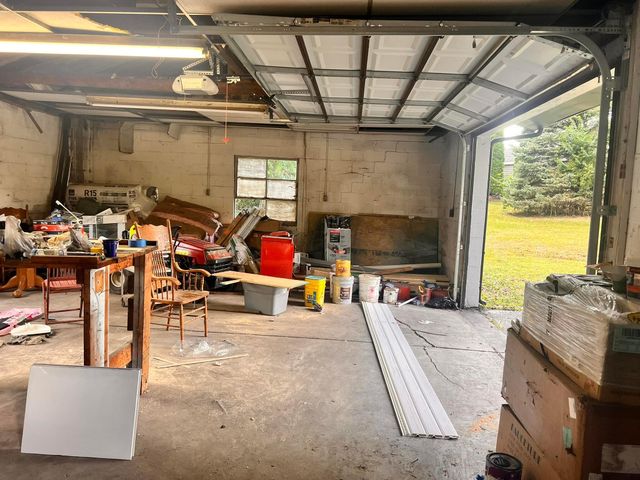 1015 Hillcrest Avenue, Springfield, OH 45504