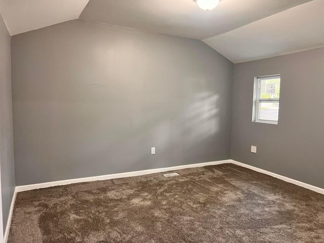 1015 Hillcrest Avenue, Springfield, OH 45504