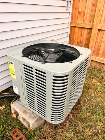 1015 Hillcrest Avenue, Springfield, OH 45504