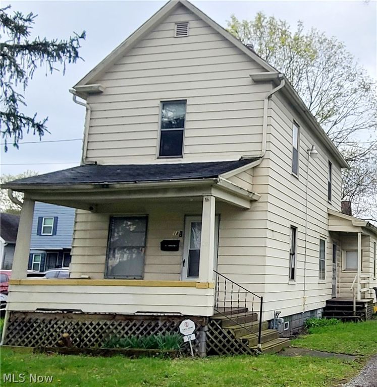 18 Whitney Avenue S, Youngstown, OH 44509