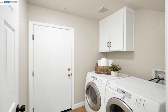 8232 Tanforan Ct, Newark, CA 94560