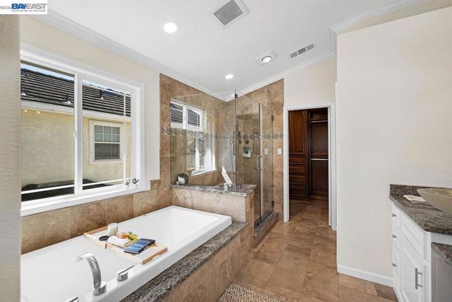 8232 Tanforan Ct, Newark, CA 94560