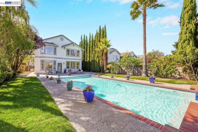 8232 Tanforan Ct, Newark, CA 94560